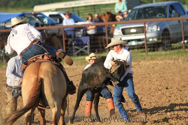 Ranch Rodeo, 06-19-10 - Photo 02