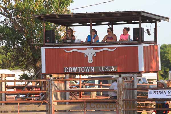 Hunn Leather Ranch Rodeo 06-25-16 - Image 01