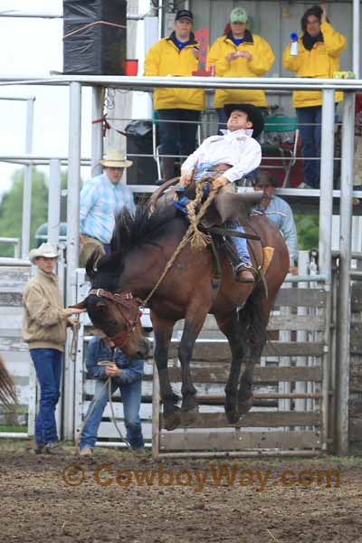 Ranch Bronc Riding, 05-15-10 - Photo 02