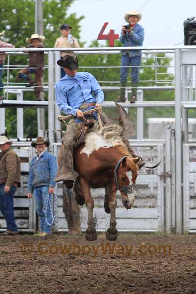 Ranch Bronc Riding, 05-15-10 - Photo 08