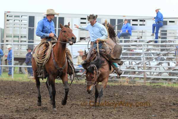 Ranch Bronc Riding, 05-15-10 - Photo 11