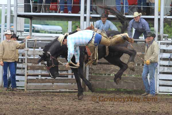 Ranch Bronc Riding, 05-15-10 - Photo 13