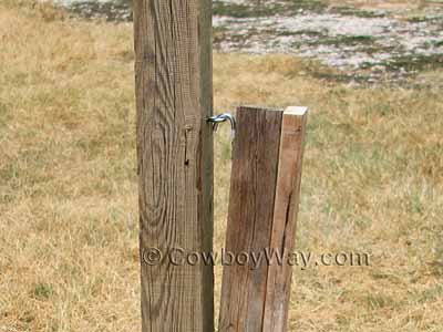 Portable wood saddle rack, collapsed