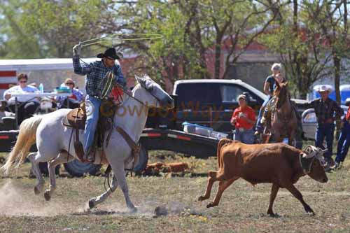 Chops Pasture Roping, 10-01-11 - Photo 41