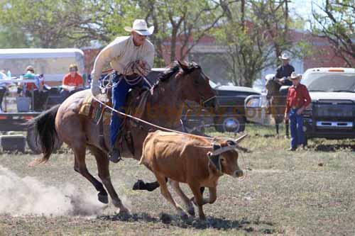 Chops Pasture Roping, 10-01-11 - Photo 48