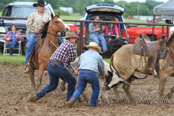 Muddy Hunn Ranch Rodeo, 06-28-14 - Photo 19