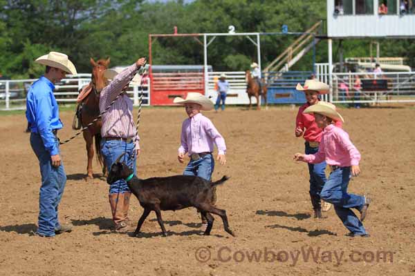 Junior Ranch Rodeo, 05-05-12 - Photo 07