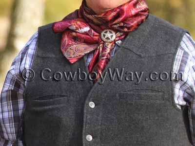 Wyoming Traders Solid Cowboy Wild Rag 34,42 Inch Silk Scarf